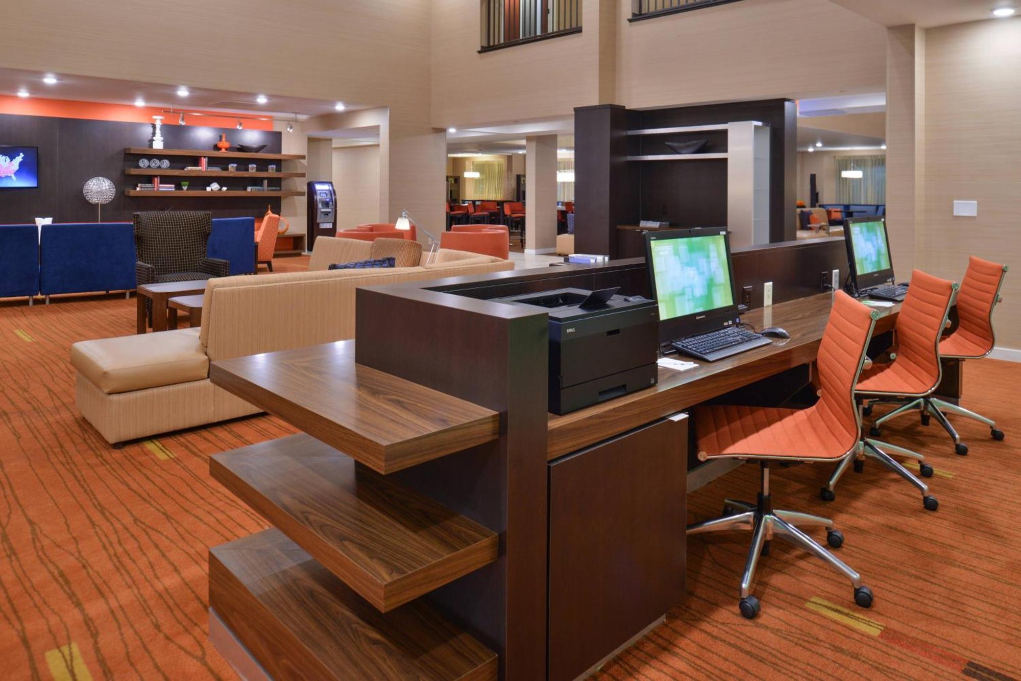 Courtyard By Marriott Decatur Hotel Exterior photo