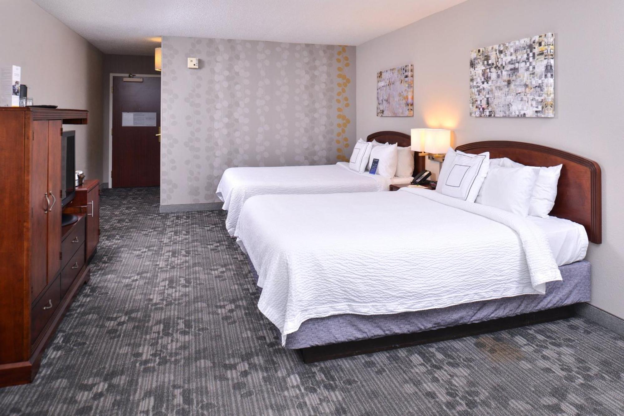Courtyard By Marriott Decatur Hotel Exterior photo